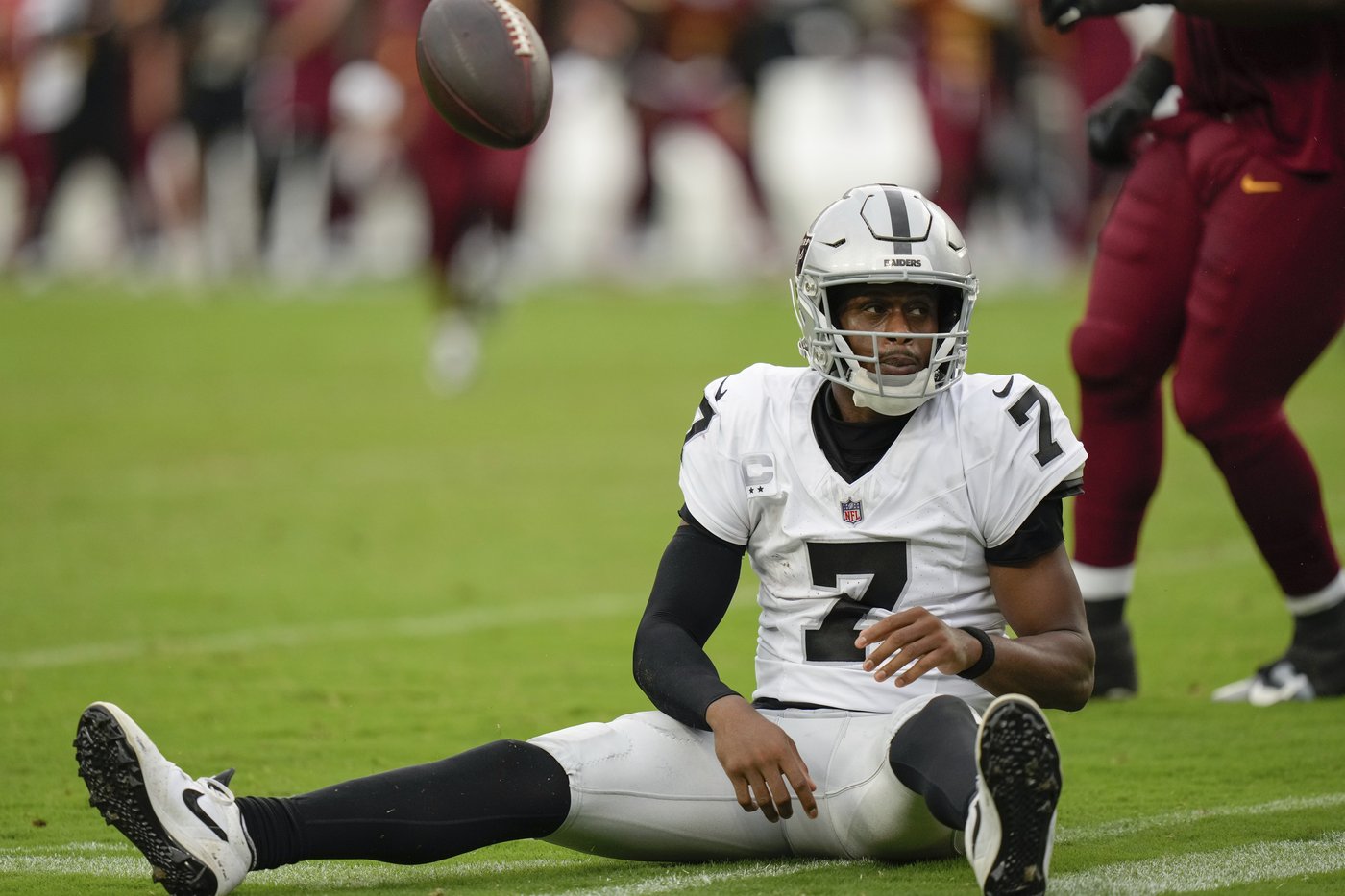 Marcus Mariota and a reconfigured Commanders offense run past the Raiders 41-24 | iNFOnews.ca Marcus Mariota and a reconfigured Commanders offense run past the Raiders 41-24 | iNFOnews.ca