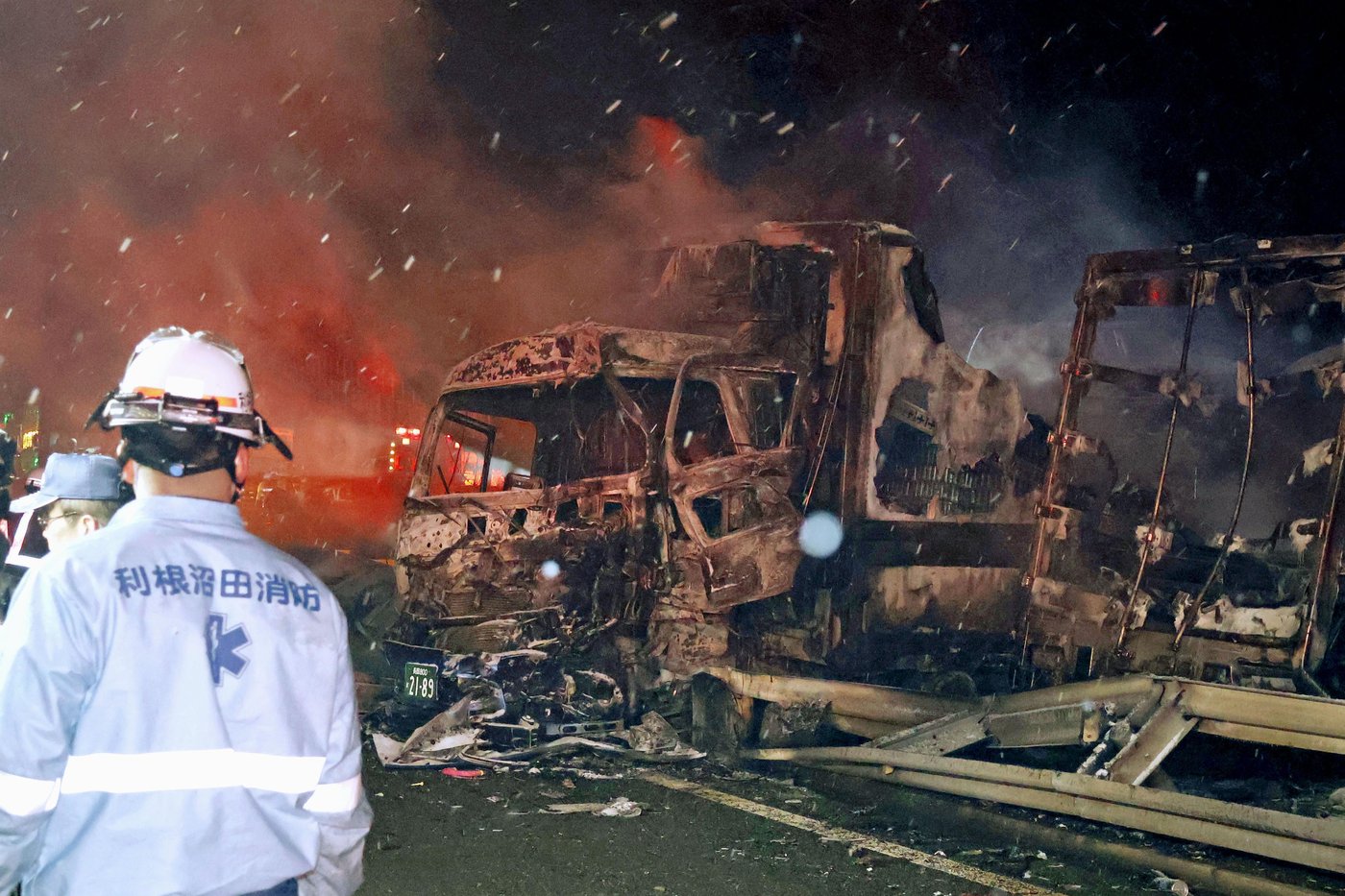 A massive crash on a highway in Japan kills 2 people and injures 26 as the holiday season starts | iNFOnews.ca