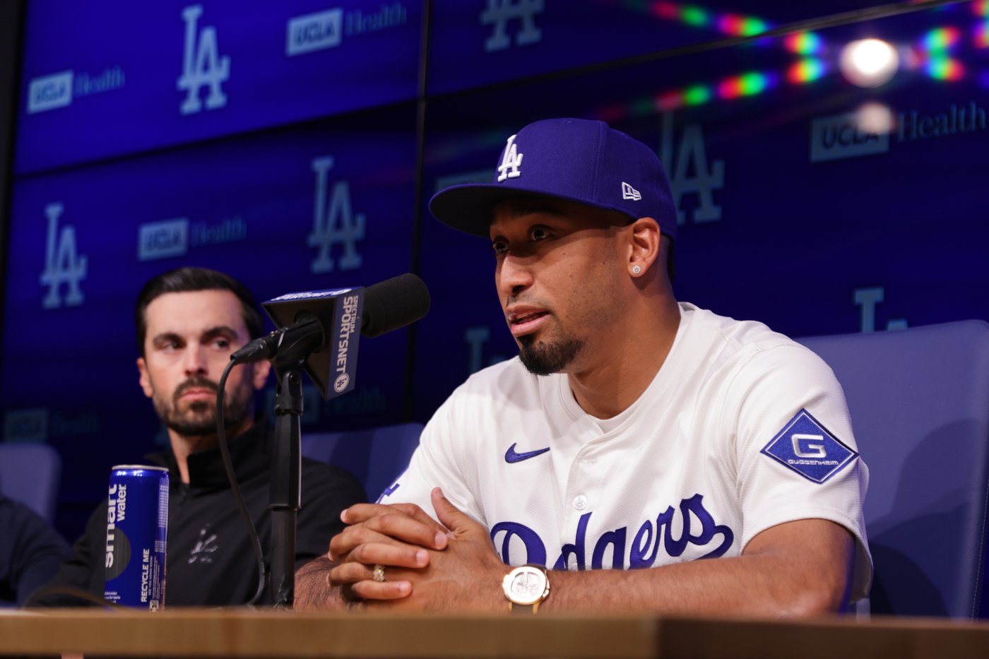 Cue the trumpets! Edwin Díaz lands in LA to start his new chapter with the champion Dodgers | iNFOnews.ca Cue the trumpets! Edwin Díaz lands in LA to start his new chapter with the champion Dodgers | iNFOnews.ca