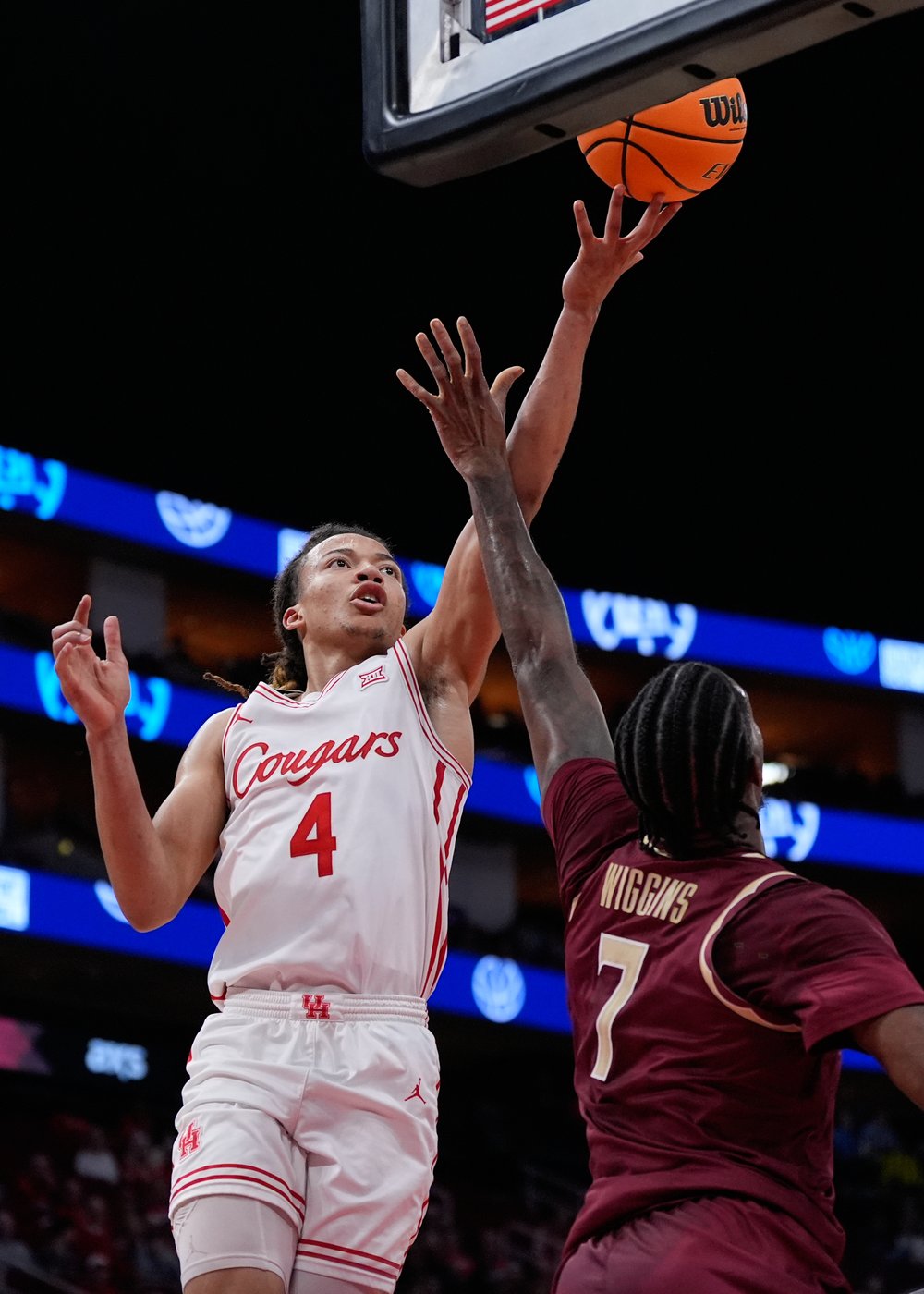Emanuel Sharp scores 27 points, No. 8 Houston beats Florida State 82-67 | iNFOnews.ca