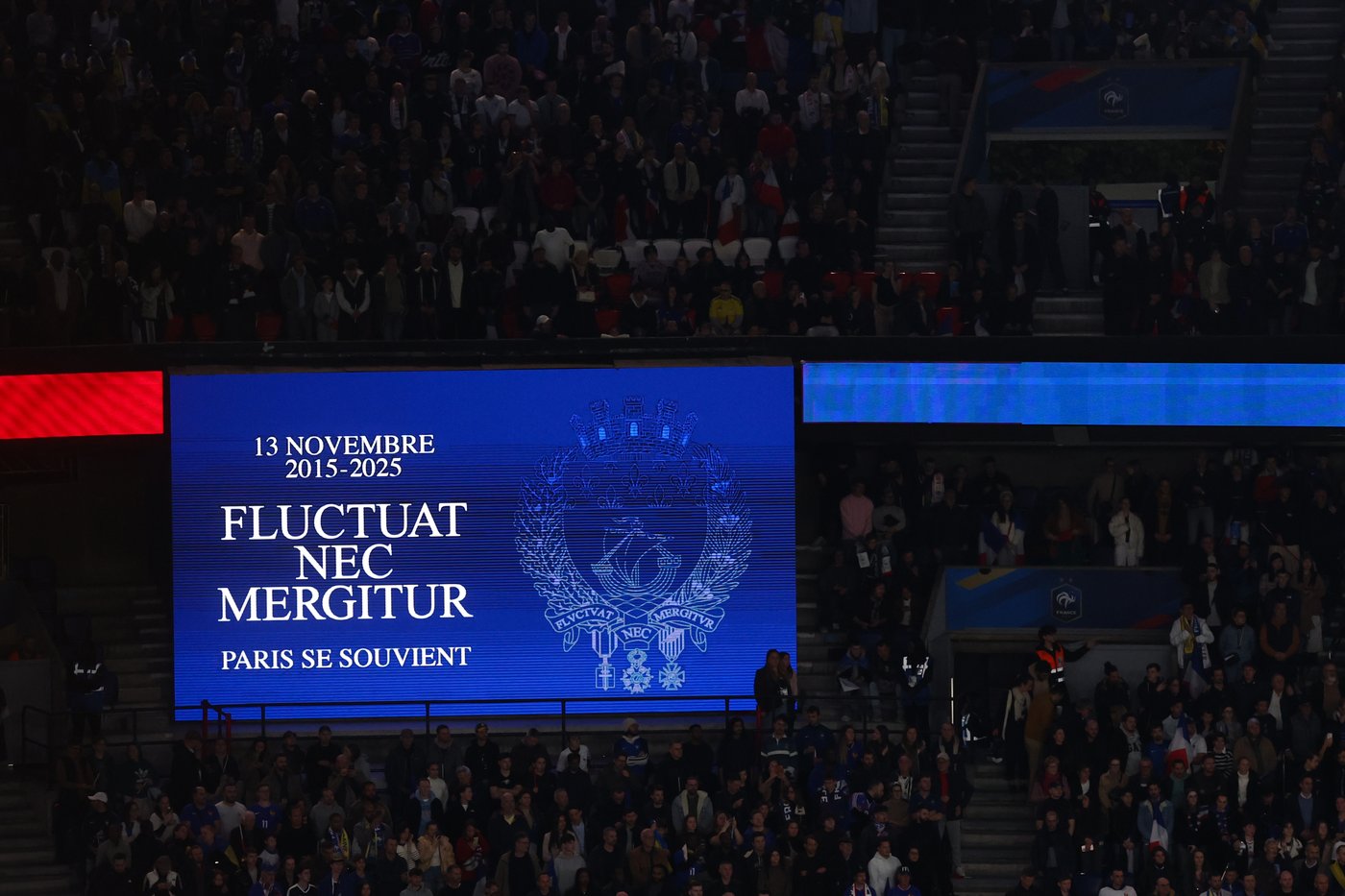 Players and fans remember victims of 2015 Paris terror attacks before France-Ukraine soccer match | iNFOnews.ca