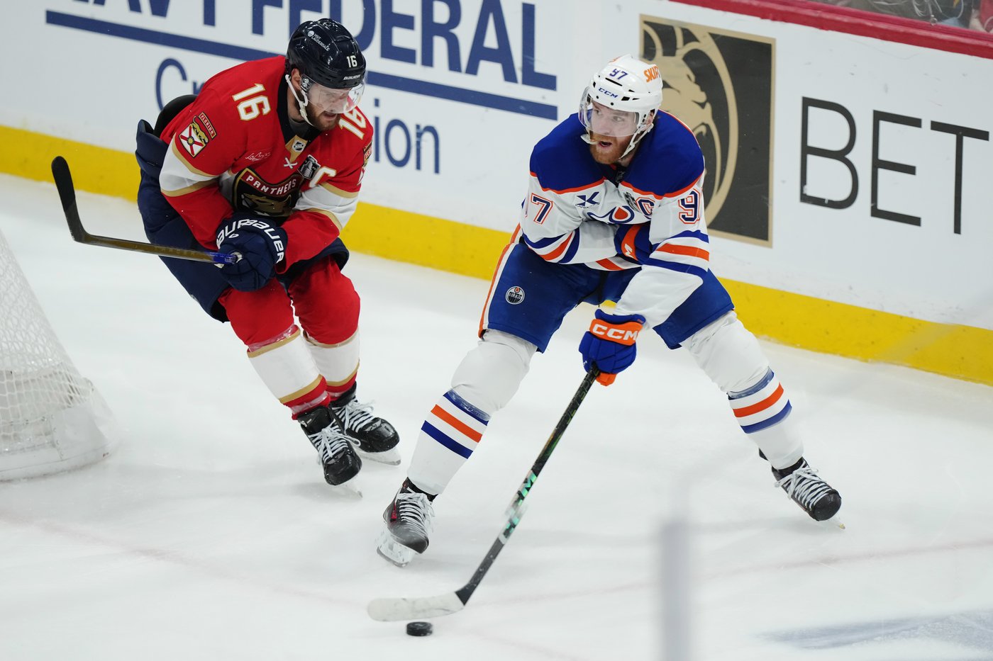 Oilers sign captain Connor McDavid to two-year, US$25-million deal | iNFOnews.ca