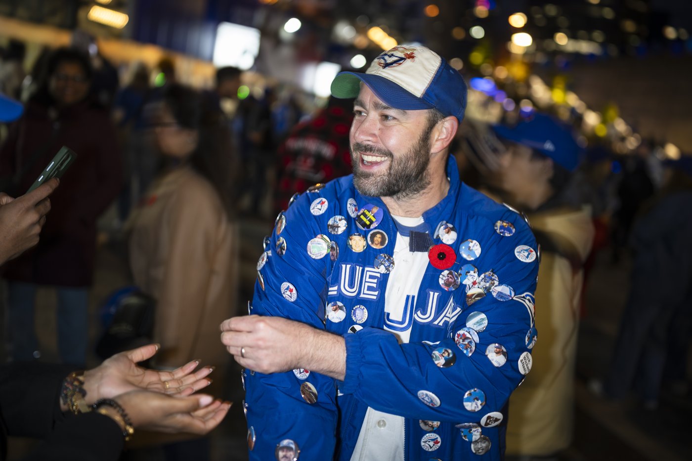 Photo Gallery: Blue Jays fans heartbroken by World Series loss | iNFOnews.ca