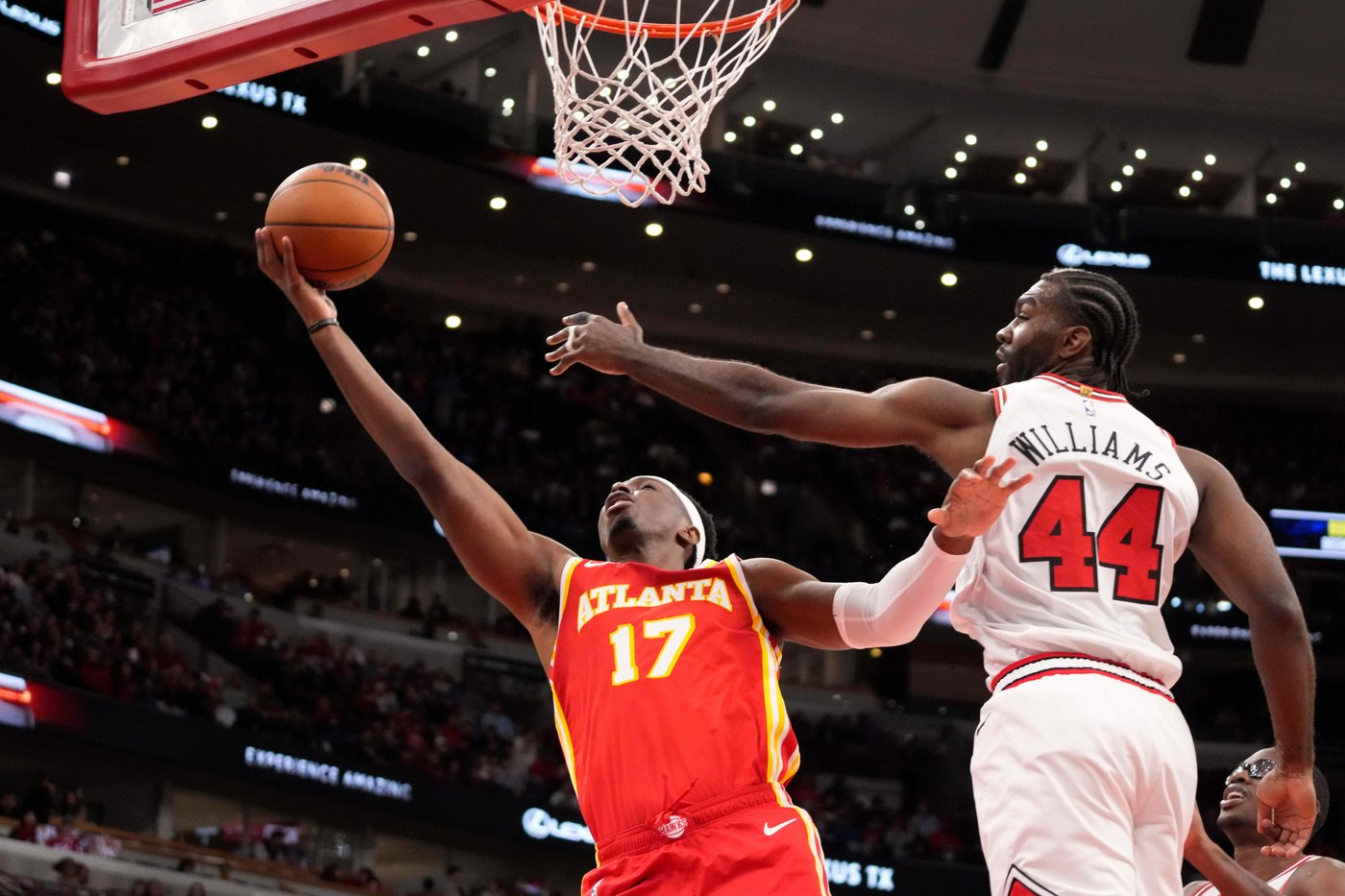 Dosunmu scores 21 points to lead Bulls to 128-123 win over Hawks | iNFOnews.ca Dosunmu scores 21 points to lead Bulls to 128-123 win over Hawks | iNFOnews.ca
