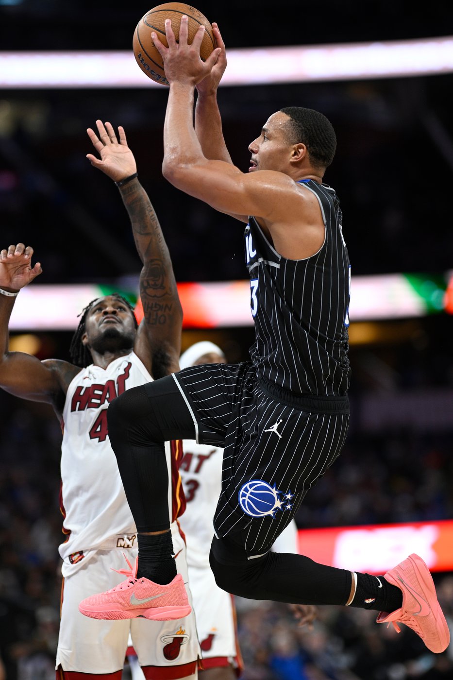 Bane scores 37 to lead the Magic past Heat 117-108 in NBA Cup quarterfinals | iNFOnews.ca Bane scores 37 to lead the Magic past Heat 117-108 in NBA Cup quarterfinals | iNFOnews.ca