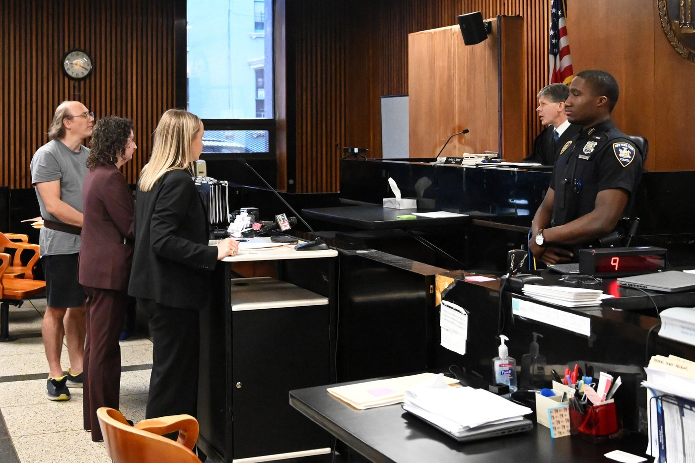 Man admits in TV interview to killing and burying his parents | iNFOnews.ca