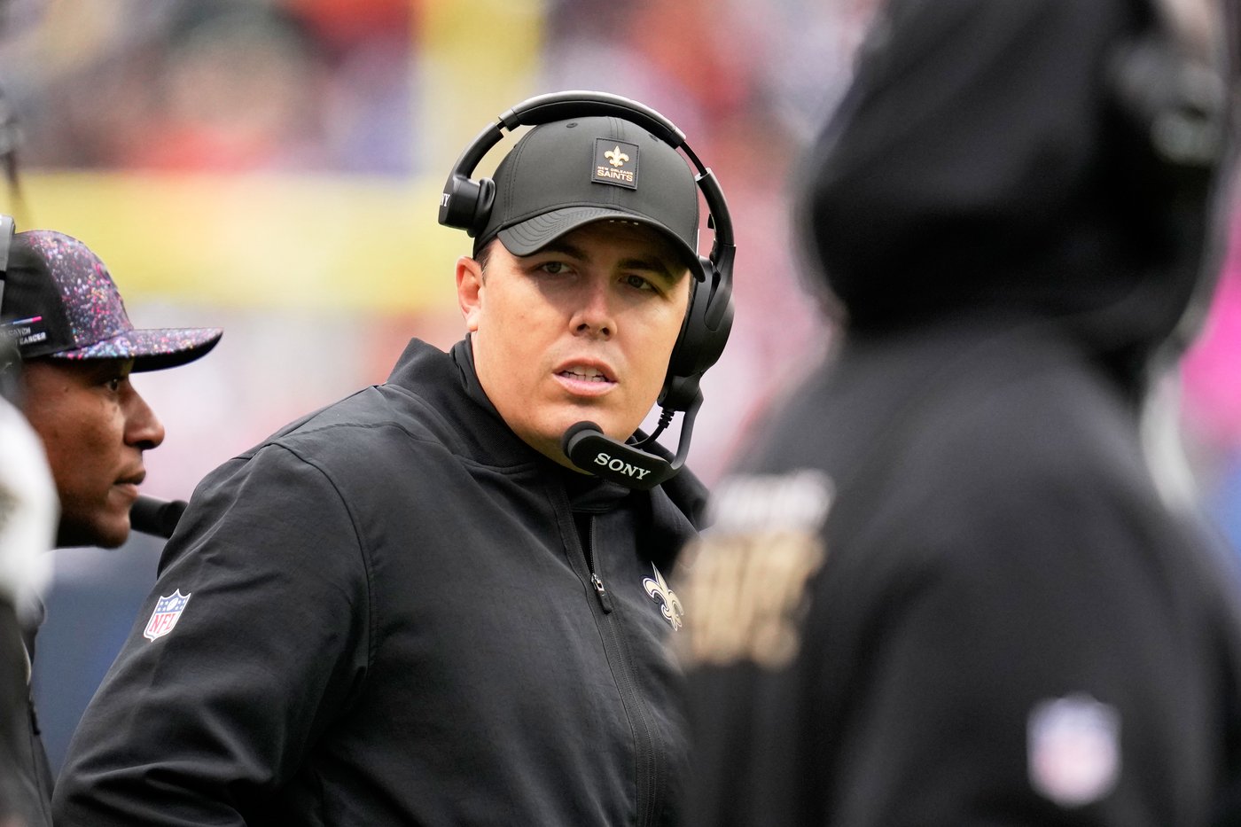 Injuries to Kendre Miller and Erik McCoy add to Saints' misery after 6th loss in 7 games | iNFOnews.ca Injuries to Kendre Miller and Erik McCoy add to Saints' misery after 6th loss in 7 games | iNFOnews.ca