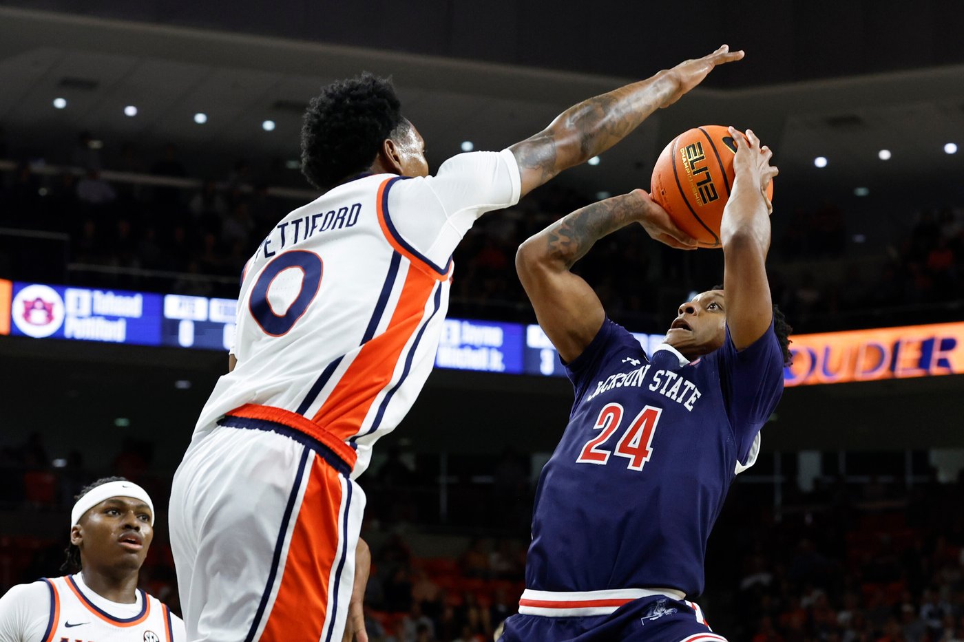 No. 22 Auburn bounces back in a big way and beats Jackson State 112-66 | iNFOnews.ca