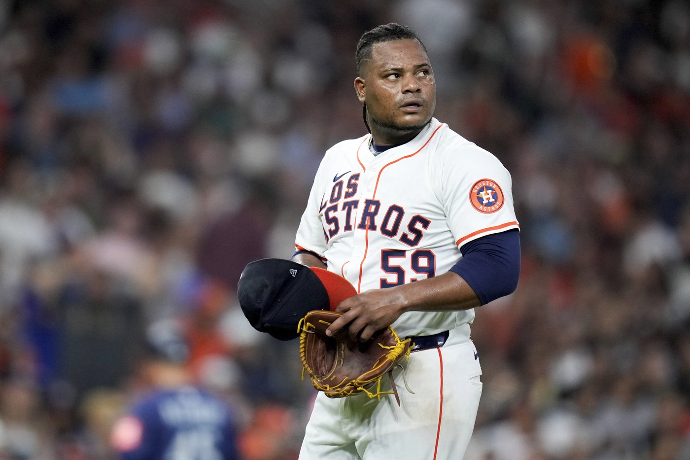 Cal Raleigh's record-breaking home run lifts Mariners over Astros for 6-4 win | iNFOnews.ca Cal Raleigh's record-breaking home run lifts Mariners over Astros for 6-4 win | iNFOnews.ca