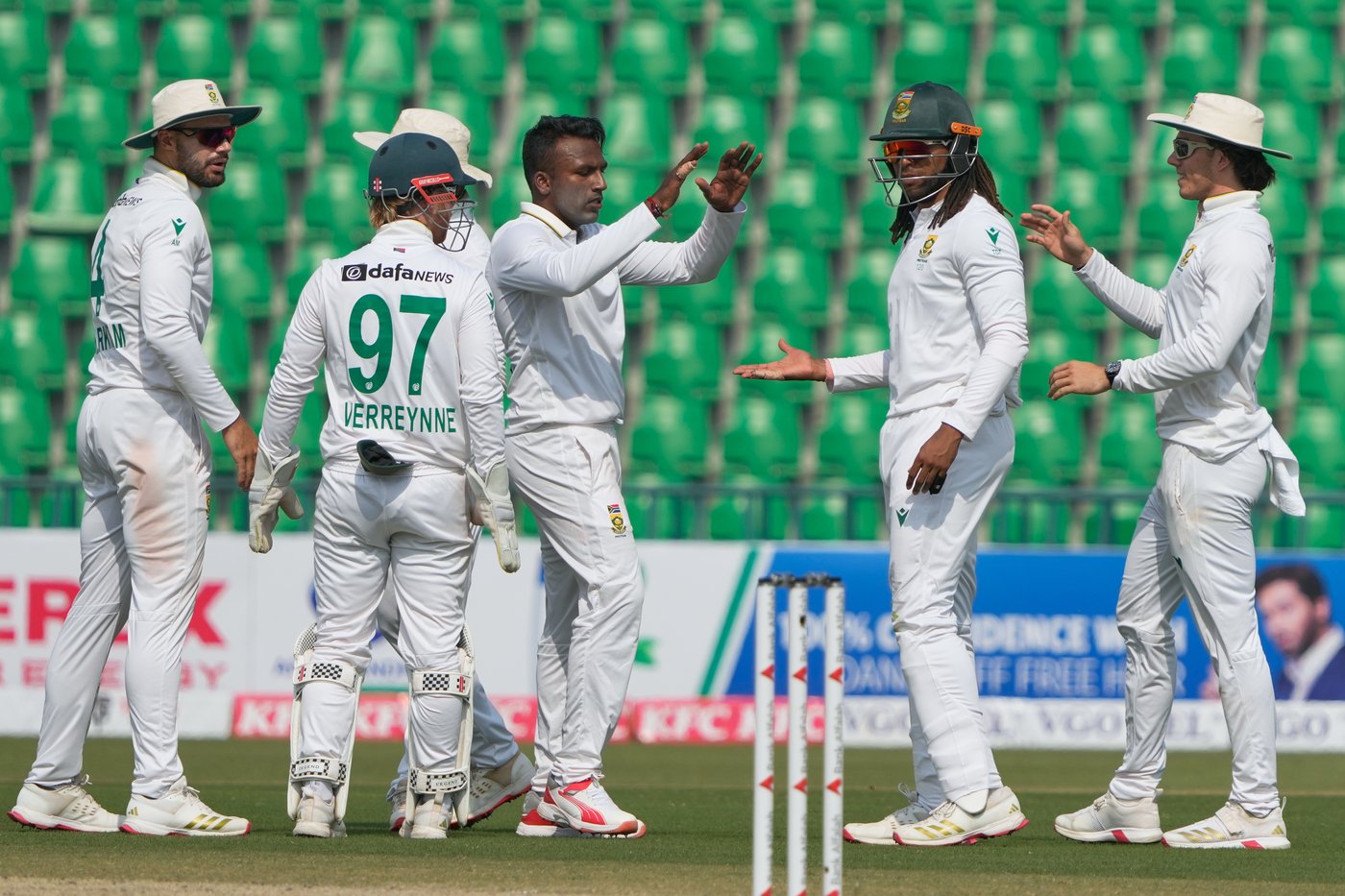 South Africa 51-2 in pursuit of record chase in Lahore against Pakistan spinners | iNFOnews.ca South Africa 51-2 in pursuit of record chase in Lahore against Pakistan spinners | iNFOnews.ca