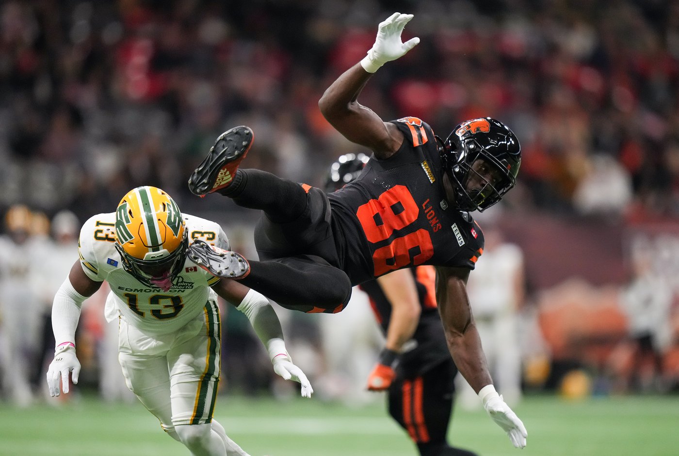 Lions win fifth straight, eliminate Elks from playoff picture with 37-24 decision | iNFOnews.ca Lions win fifth straight, eliminate Elks from playoff picture with 37-24 decision | iNFOnews.ca