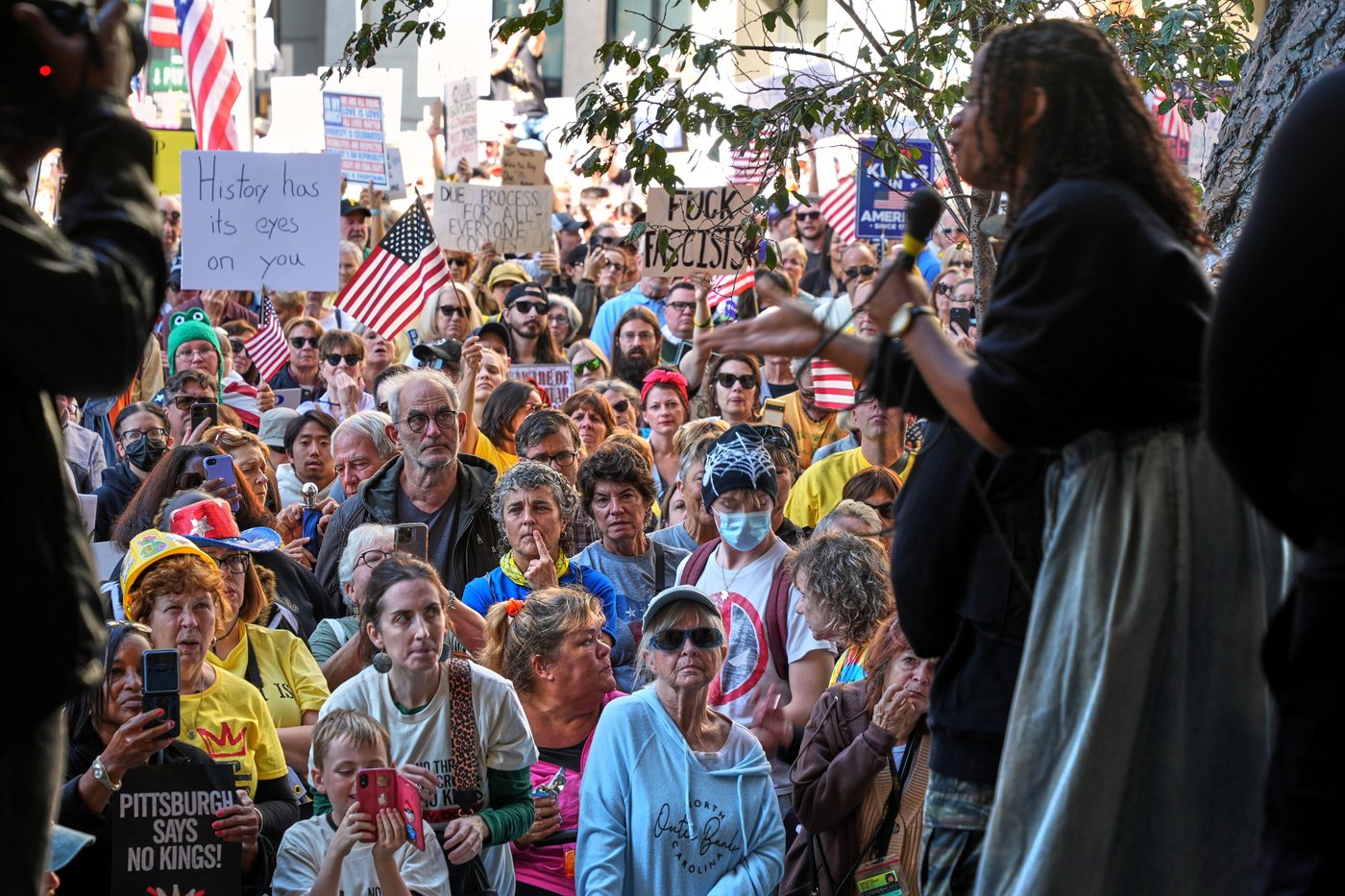 Photos show ‘No Kings’ rallies against Trump across the US and in Europe | iNFOnews.ca
