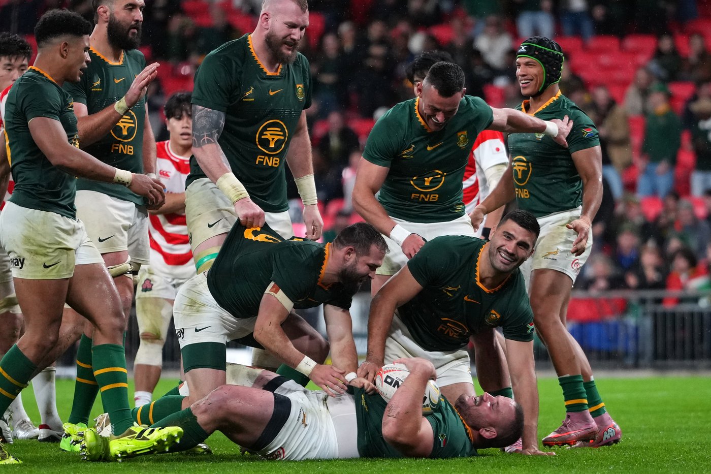 Feinberg-Mngomezulu's solo tries shine as nine-try Springboks rout Japan | iNFOnews.ca Feinberg-Mngomezulu's solo tries shine as nine-try Springboks rout Japan | iNFOnews.ca