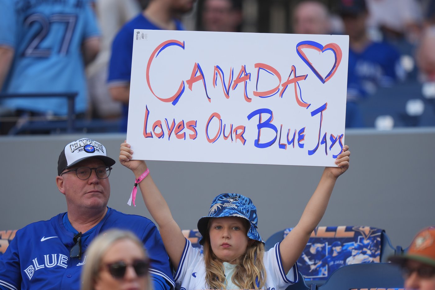 Photo Gallery: Blue Jays dump Yankees 10-1 in series opener | iNFOnews.ca