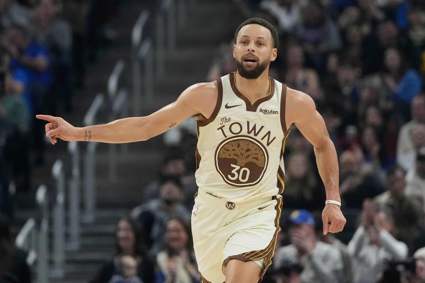 NBA announces All-Star Game starters, with 1st version of U.S. vs. The World format now on its way | iNFOnews.ca NBA announces All-Star Game starters, with 1st version of U.S. vs. The World format now on its way | iNFOnews.ca
