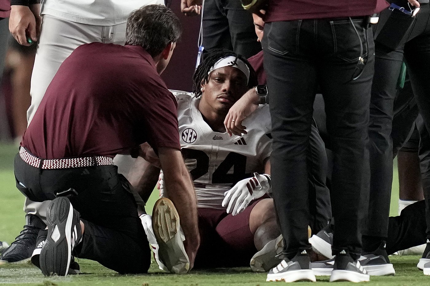 Concepcion has 2 TD catches to lead No. 6 Texas A&M past Mississippi State, 31-9 | iNFOnews.ca
