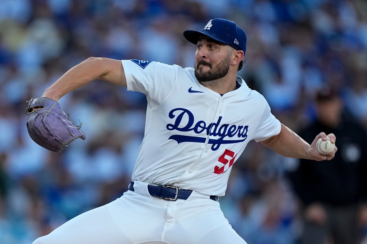 Dodgers LHP Alex Vesia not with team in Toronto on eve of World Series because of family matter | iNFOnews.ca