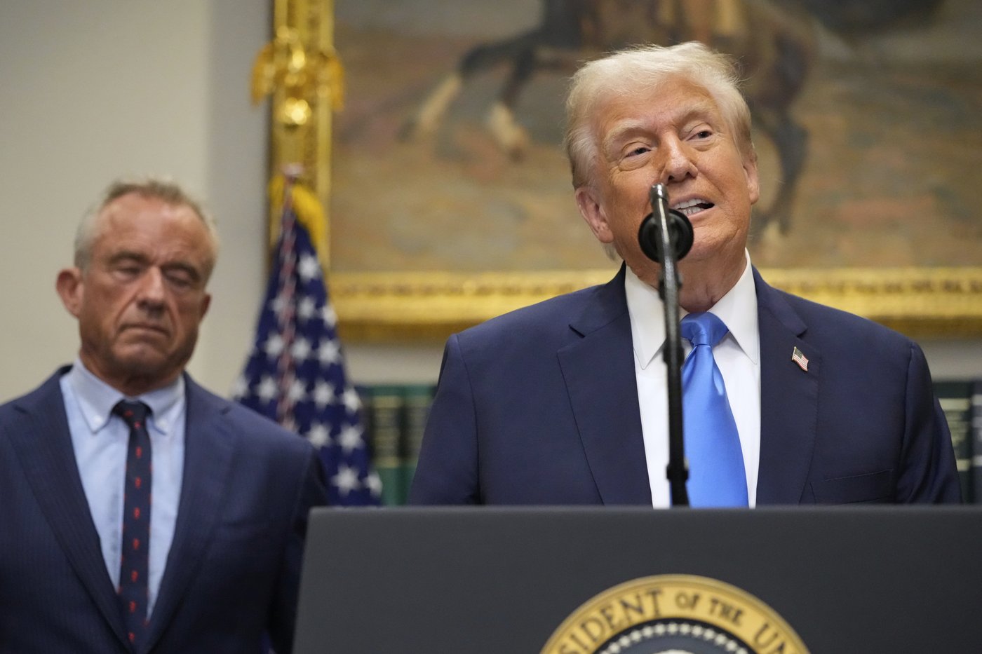 The Latest: Trump promotes unproven ties between Tylenol, vaccines and autism without new evidence | iNFOnews.ca