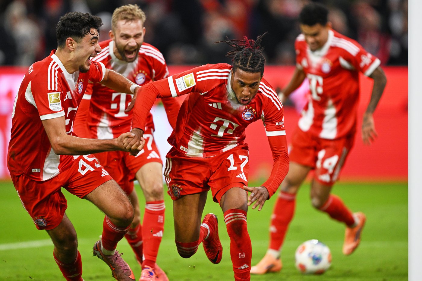 Kane scores and inspires Bayern to 2-1 win over Dortmund in Bundesliga's Klassiker | iNFOnews.ca Kane scores and inspires Bayern to 2-1 win over Dortmund in Bundesliga's Klassiker | iNFOnews.ca