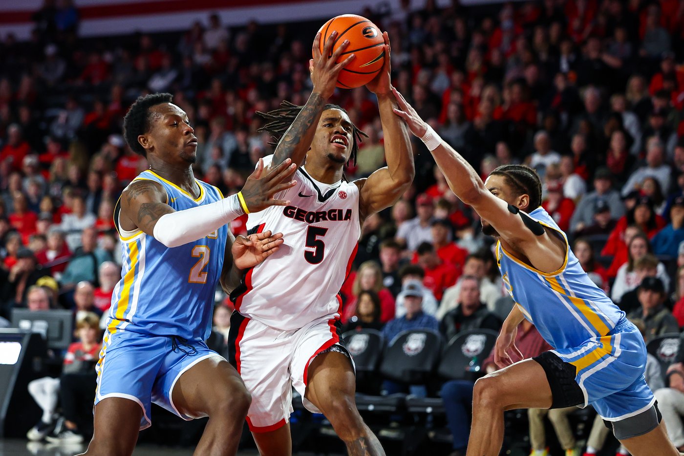 No. 23 Georgia rallies in the 2nd half to beat Long Island University 89-74 | iNFOnews.ca