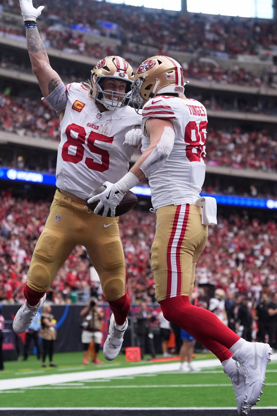 Injury-riddled 49ers fall to Texans as defense struggles and offense sputters | iNFOnews.ca