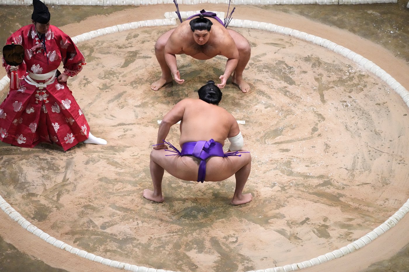 Photos show Sumo wrestlers bring 1,500 years of tradition to London's Royal Albert Hall | iNFOnews.ca