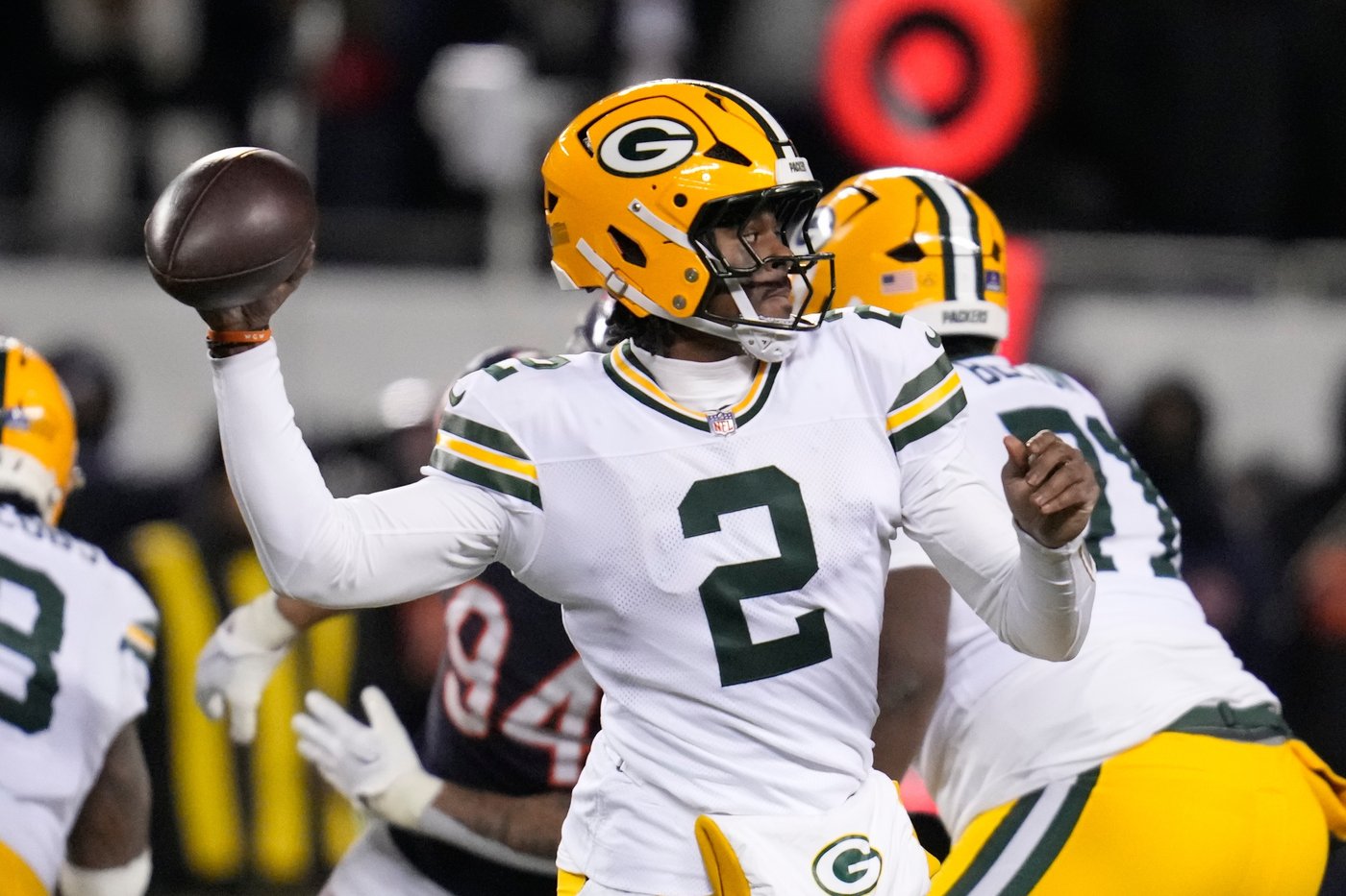 Packers monitoring Willis' shoulder issue as well as Love's progress after OT loss to Bears | iNFOnews.ca