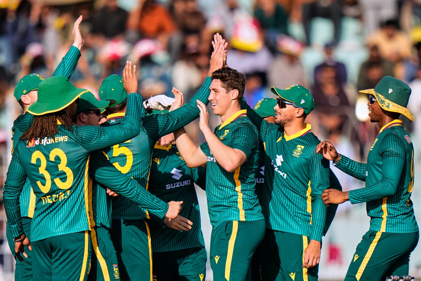 De Kock revives international career with a century as South Africa thrashes Pakistan in 2nd ODI | iNFOnews.ca De Kock revives international career with a century as South Africa thrashes Pakistan in 2nd ODI | iNFOnews.ca