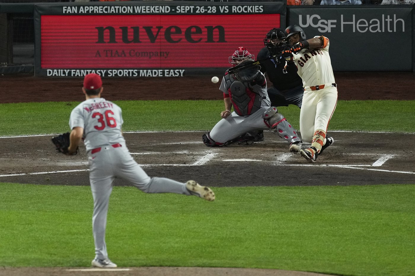 Herrera hits tying 2-run homer in big fifth for St. Louis as Cardinals hold off Giants 6-5 | iNFOnews.ca