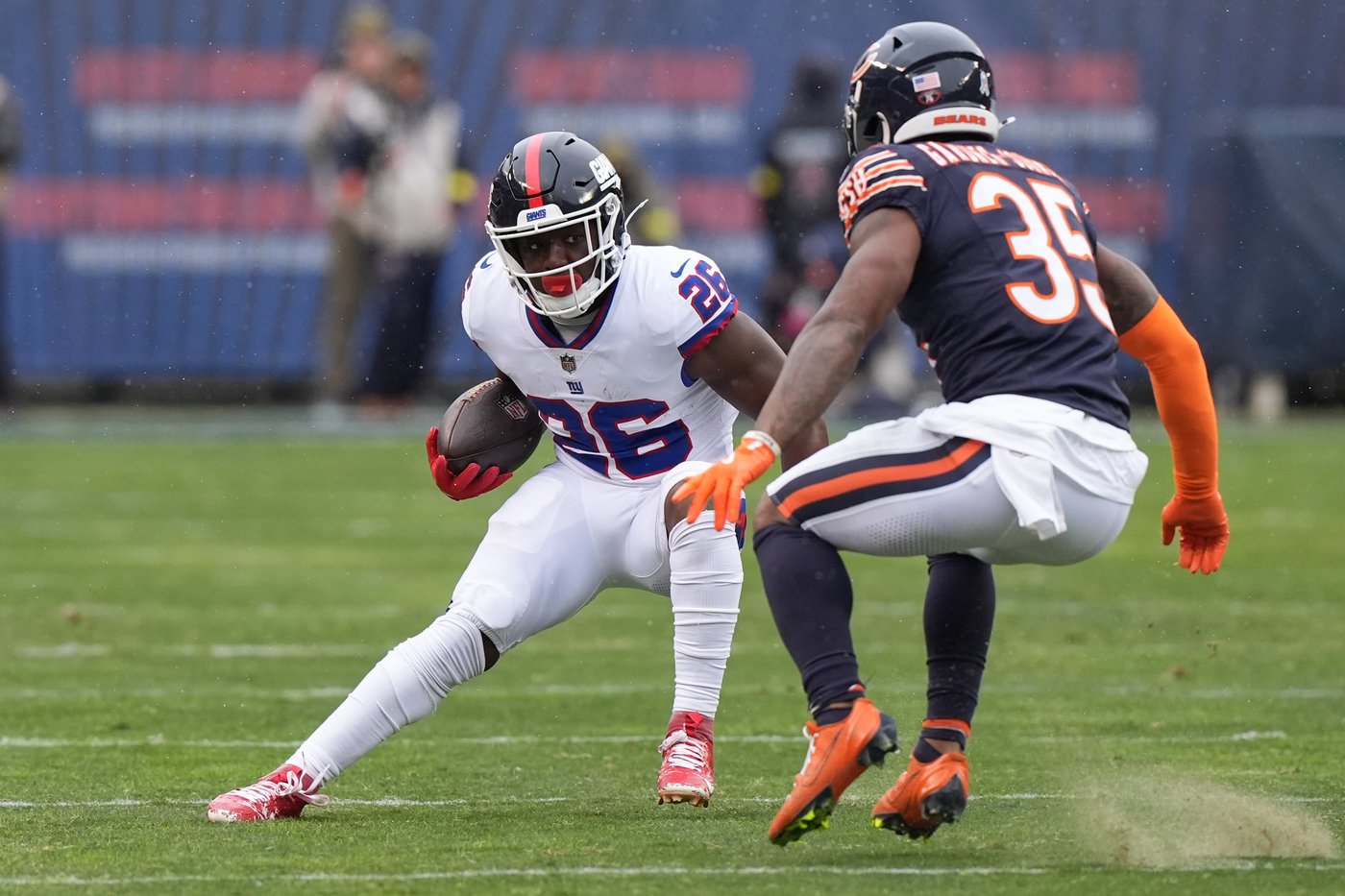 Bears coach Ben Johnson would like to see some easy wins to go with the nail-biters | iNFOnews.ca