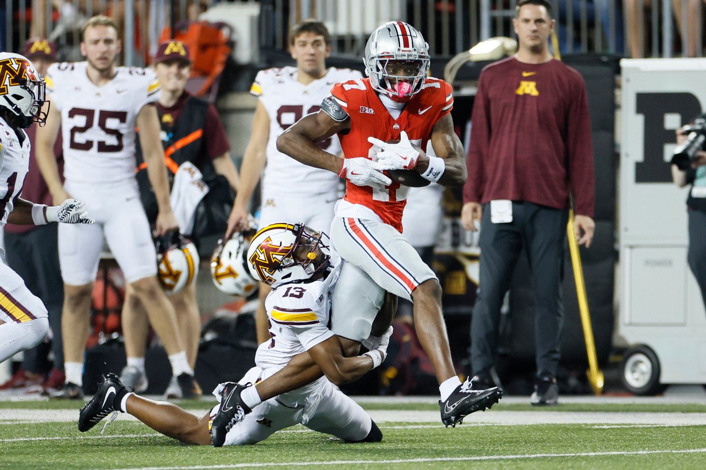 Sayin, defense propel top-ranked Ohio State to 42-3 rout of Minnesota | iNFOnews.ca