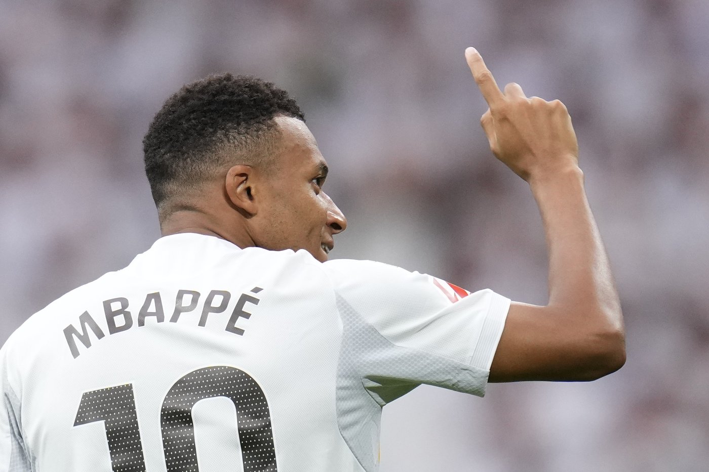Mbappé and Militão strike from distance as Real Madrid deals Espanyol first loss | iNFOnews.ca Mbappé and Militão strike from distance as Real Madrid deals Espanyol first loss | iNFOnews.ca