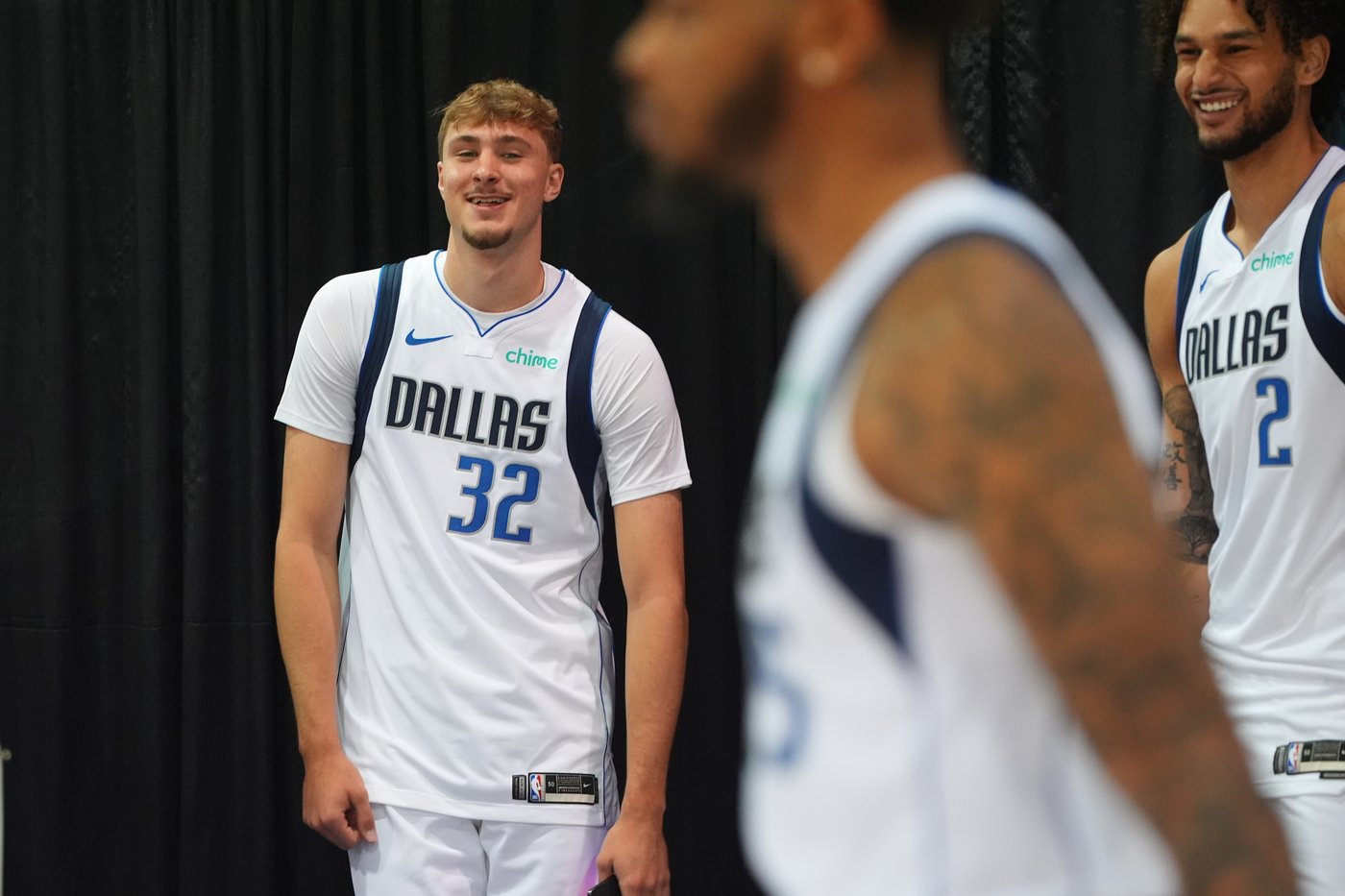 Mavs see a clear path to contention if the health of Irving and Davis, Flagg's arrival go as planned | iNFOnews.ca