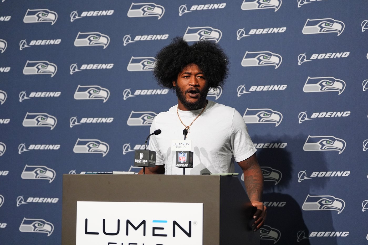 Ernest Jones IV surging, bringing stability to Seahawks’ stout defense | iNFOnews.ca Ernest Jones IV surging, bringing stability to Seahawks’ stout defense | iNFOnews.ca