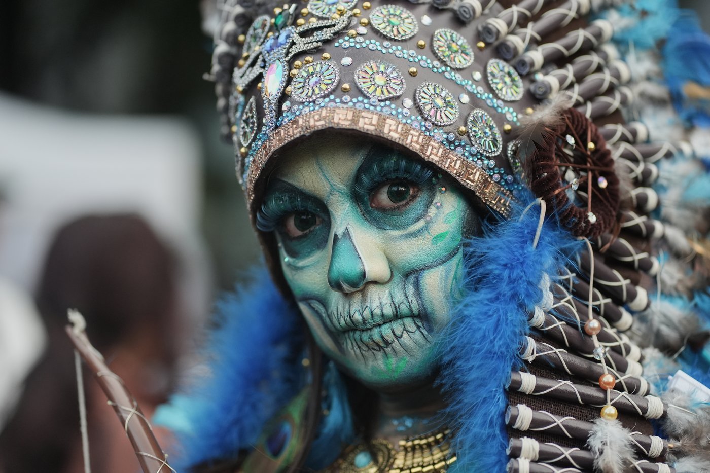 LGBTQ+ artists bring pride to Mexico City's Catrina parade ahead of Day of the Dead, in photos | iNFOnews.ca