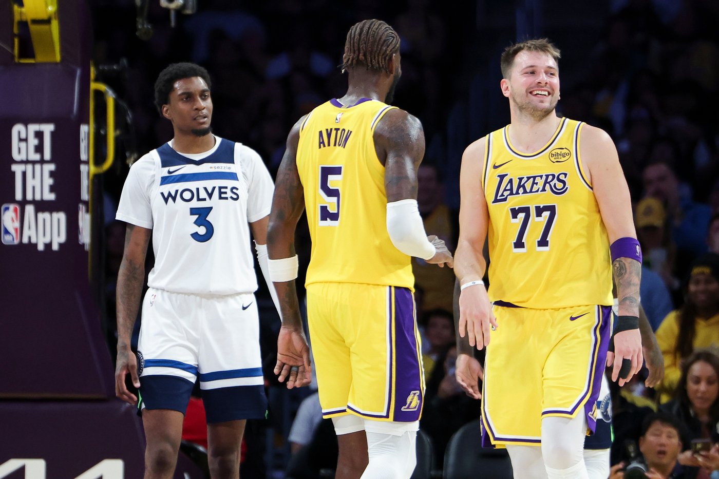 The 40-40 club: Luka Doncic begins the Lakers' new season with a pair of prolific performances | iNFOnews.ca The 40-40 club: Luka Doncic begins the Lakers' new season with a pair of prolific performances | iNFOnews.ca