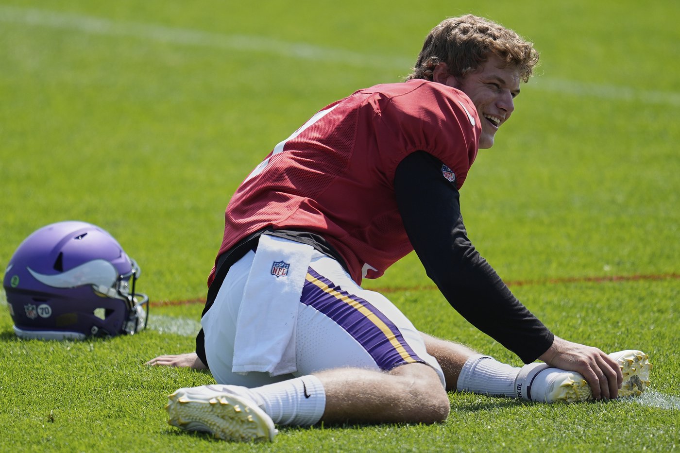 J.J. McCarthy's time with the Vikings has arrived. He'll face his favorite childhood team, the Bears | iNFOnews.ca J.J. McCarthy's time with the Vikings has arrived. He'll face his favorite childhood team, the Bears | iNFOnews.ca
