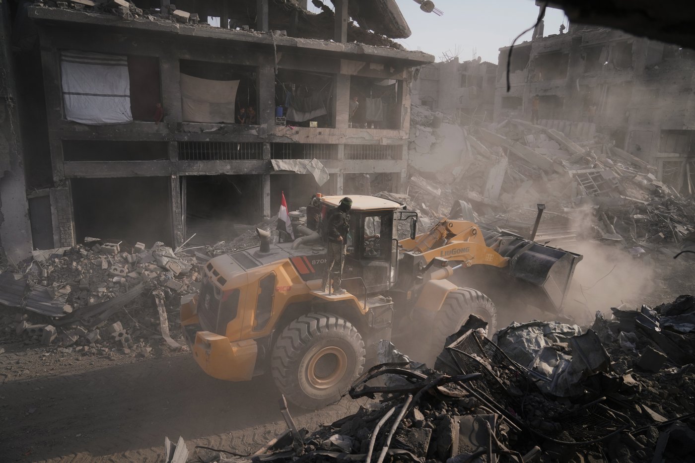 Israel says Hamas hands over additional remains believed to be of a hostage | iNFOnews.ca Israel says Hamas hands over additional remains believed to be of a hostage | iNFOnews.ca