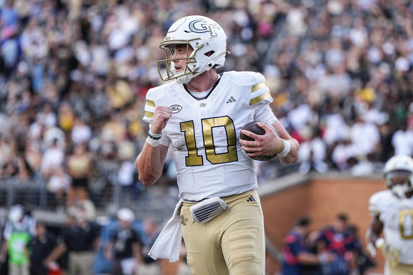 Virginia, N.C. State's Hollywood Smothers and Georgia Tech's Haynes King land ACC midseason awards | iNFOnews.ca Virginia, N.C. State's Hollywood Smothers and Georgia Tech's Haynes King land ACC midseason awards | iNFOnews.ca