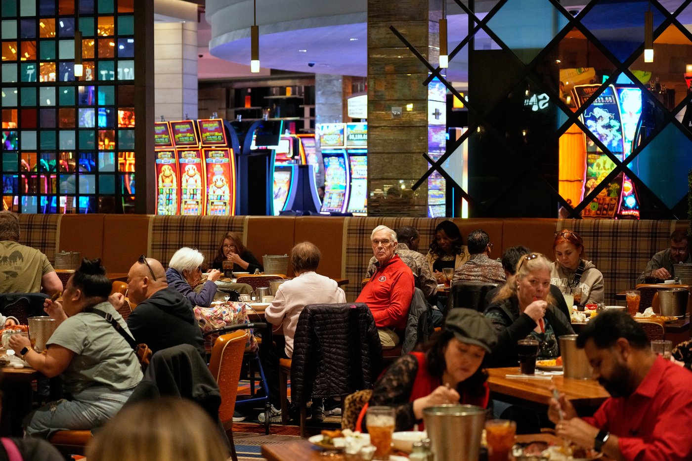 Gone are the days of the $1 buffet in Las Vegas. Now $175 buffets offer luxury dining | iNFOnews.ca