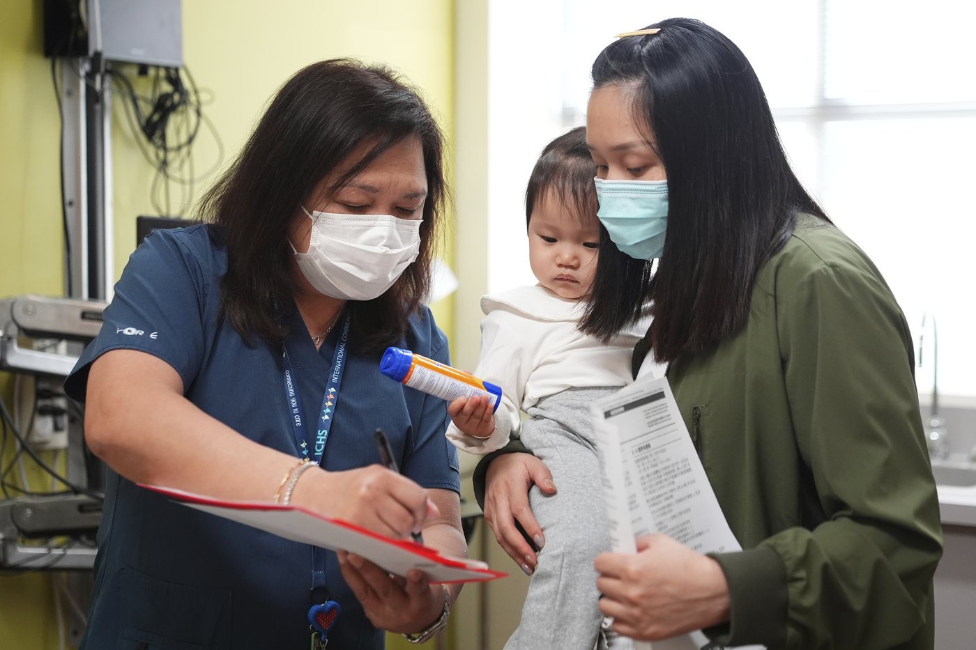 West Coast states issue joint vaccine recommendations ahead of CDC advisers meeting | iNFOnews.ca