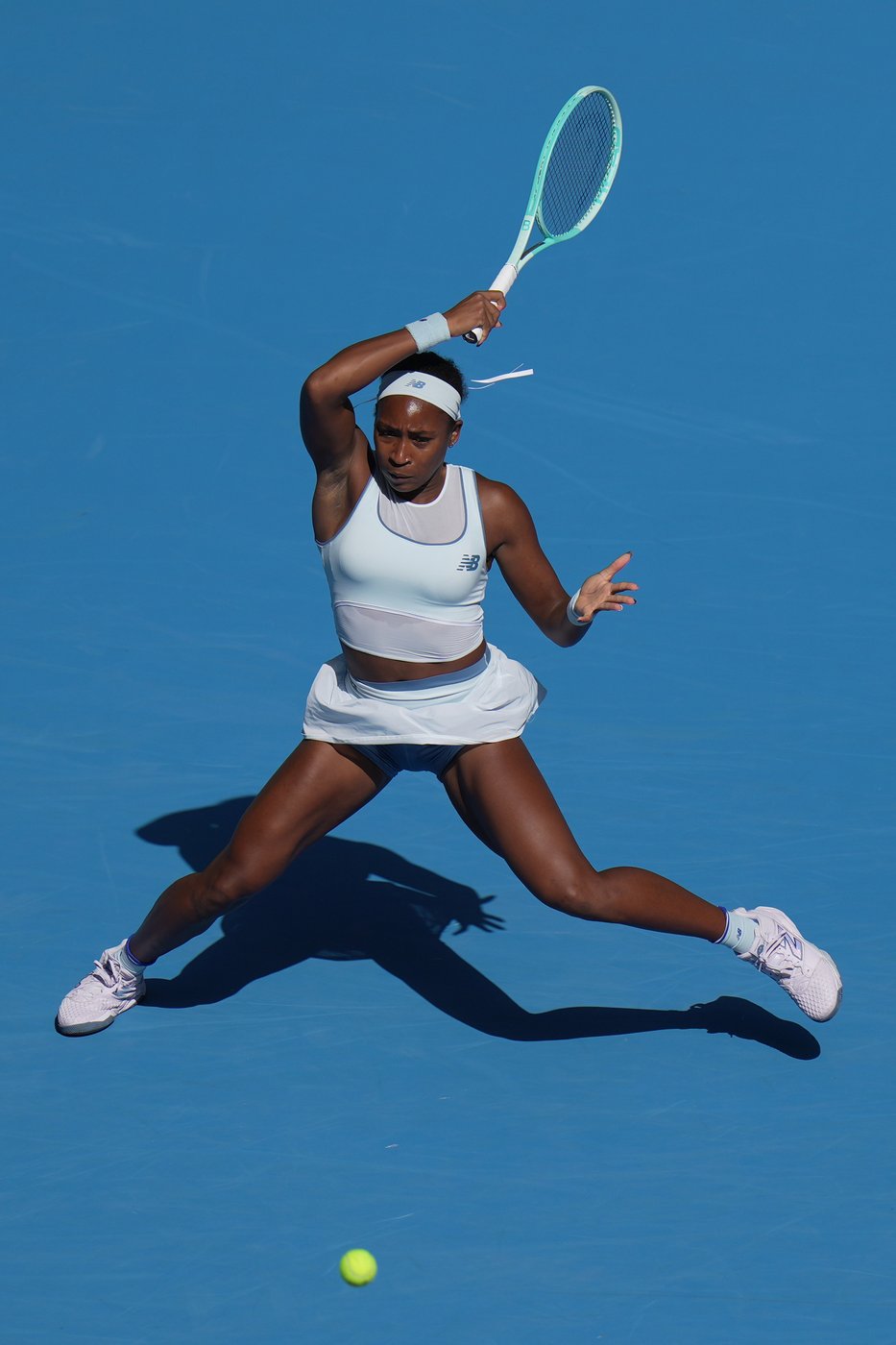 Sinner advances to China Open men's final and Gauff to women's quarterfinals | iNFOnews.ca