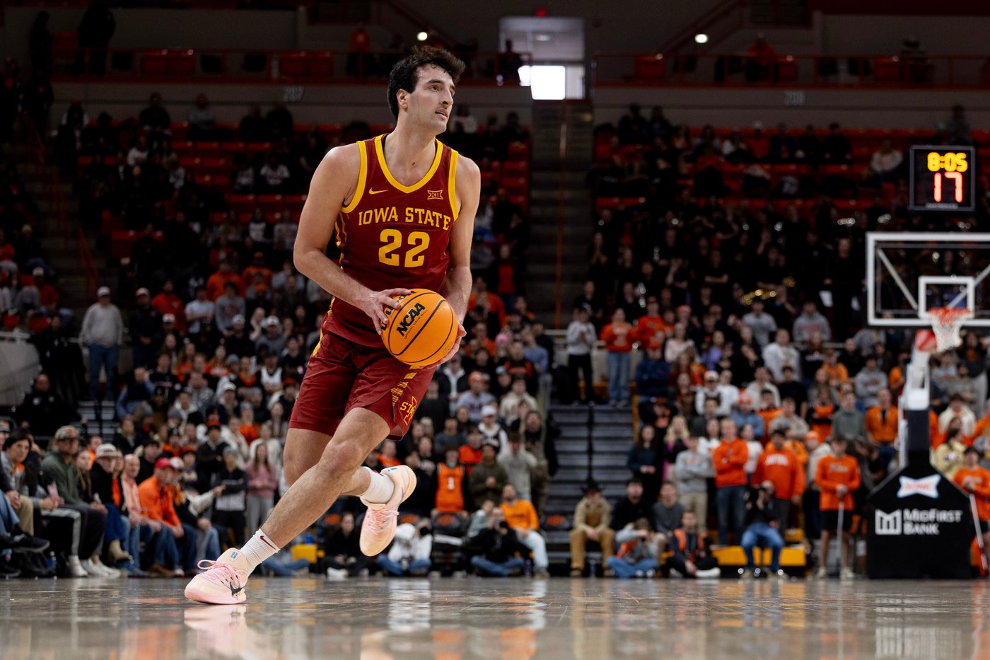 Momcilovic's 29 points lead No. 9 Iowa State past Oklahoma State 84-71 | iNFOnews.ca
