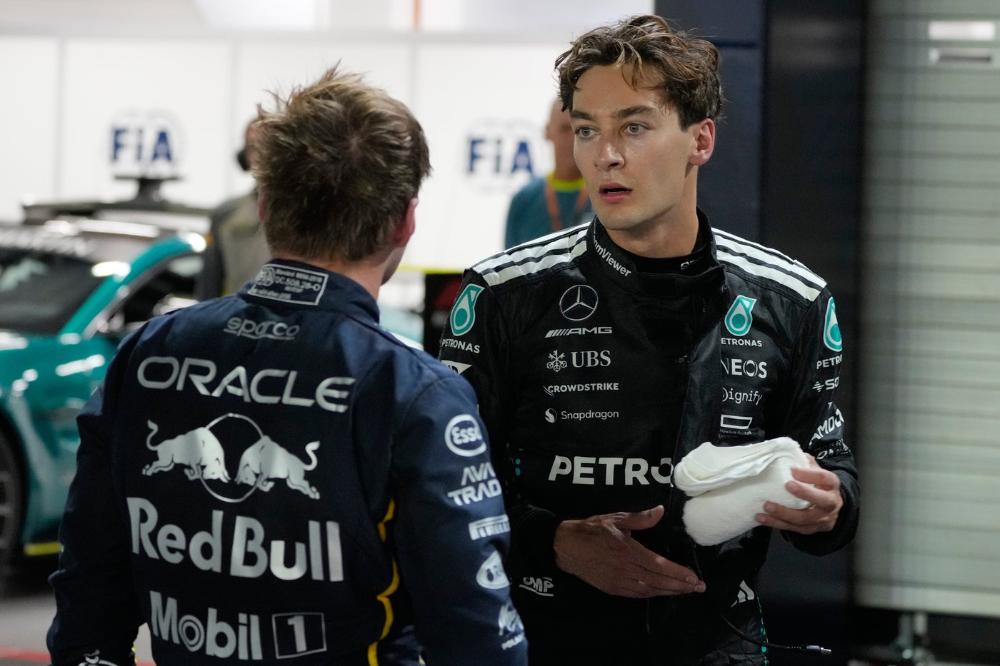 Russell on pole for Singapore GP as Verstappen beats McLarens | iNFOnews.ca