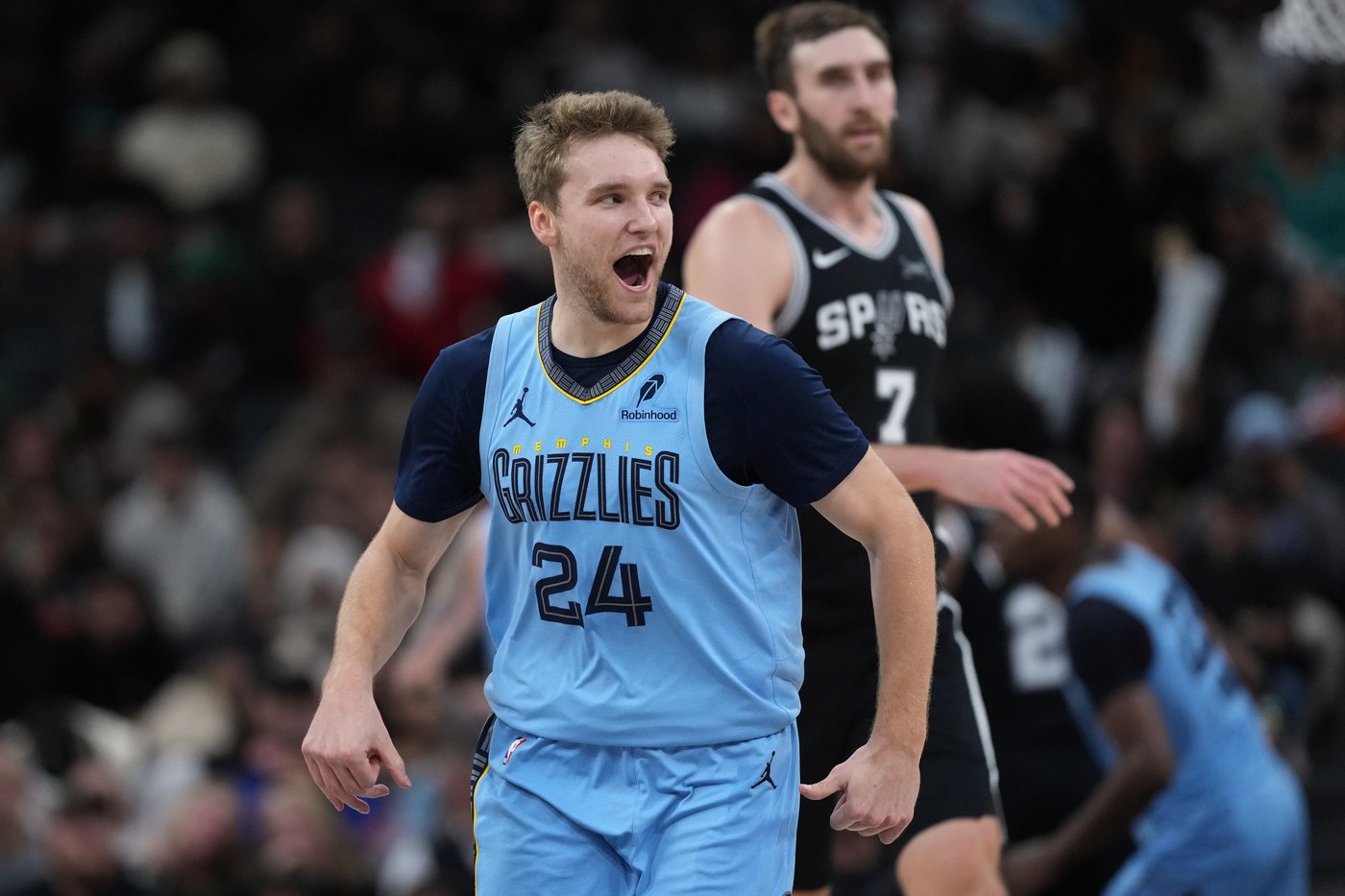 Harrison Barnes scores 31 points as the San Antonio Spurs beat the Memphis Grizzlies 126-119 | iNFOnews.ca Harrison Barnes scores 31 points as the San Antonio Spurs beat the Memphis Grizzlies 126-119 | iNFOnews.ca