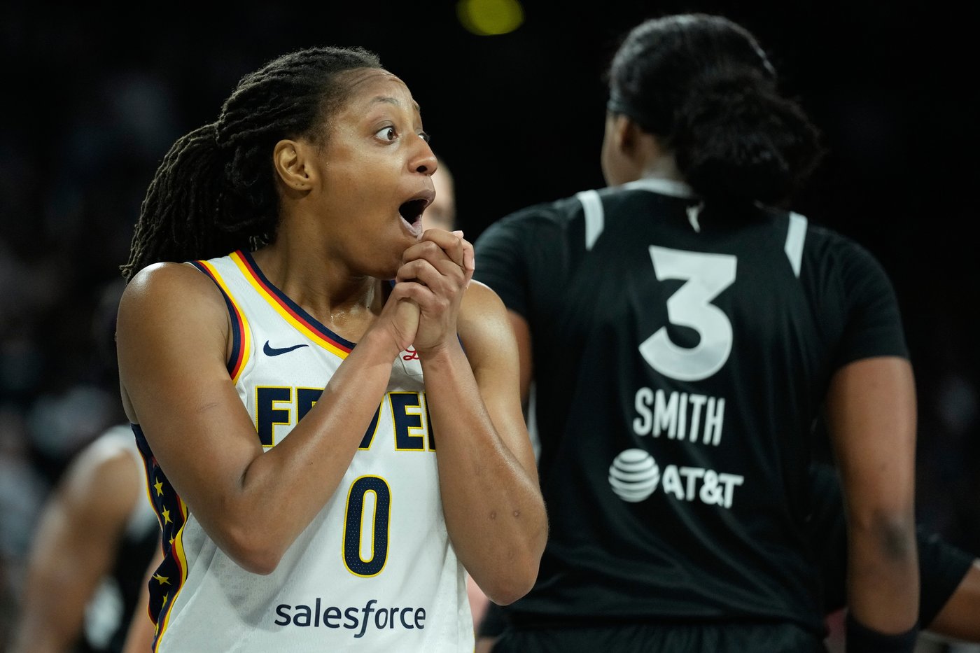 Fever's Kelsey Mitchell sent to hospital for leg cramping in Game 5 loss to Aces | iNFOnews.ca