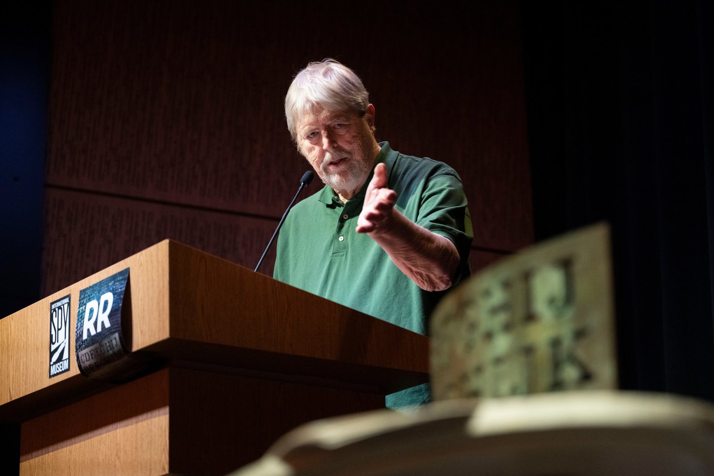 Solution goes on auction for CIA HQ's 'Kryptos' sculpture that has stumped code breakers for decades | iNFOnews.ca