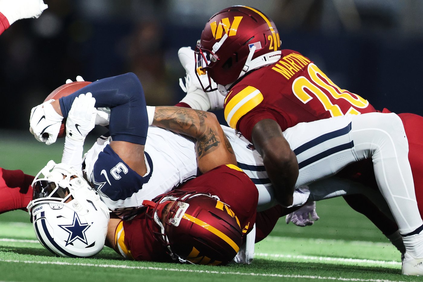 Cowboys show a little life on defense, and that's all a potent offense needs to contend | iNFOnews.ca Cowboys show a little life on defense, and that's all a potent offense needs to contend | iNFOnews.ca