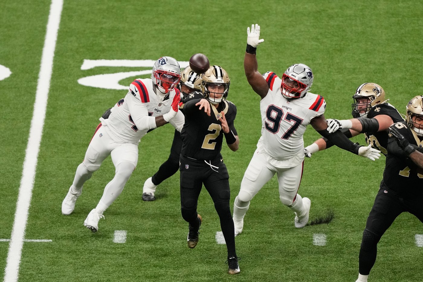 Spencer Rattler's latest solid outing for Saints undermined by untimely mistakes in loss to Patriots | iNFOnews.ca Spencer Rattler's latest solid outing for Saints undermined by untimely mistakes in loss to Patriots | iNFOnews.ca