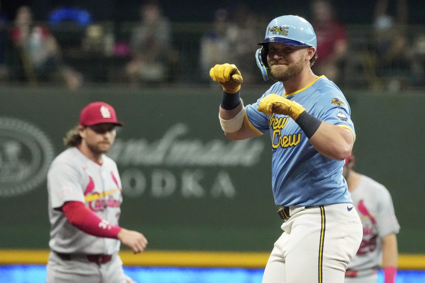 Quinn Priester wins his 12th straight decision as Brewers beat Cardinals 8-2 | iNFOnews.ca Quinn Priester wins his 12th straight decision as Brewers beat Cardinals 8-2 | iNFOnews.ca